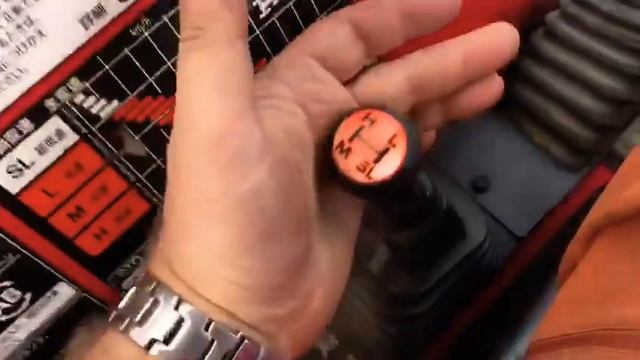 Японский трактор Мицубиси MT33H . В СУПЕР состоянии смотреть онлайн