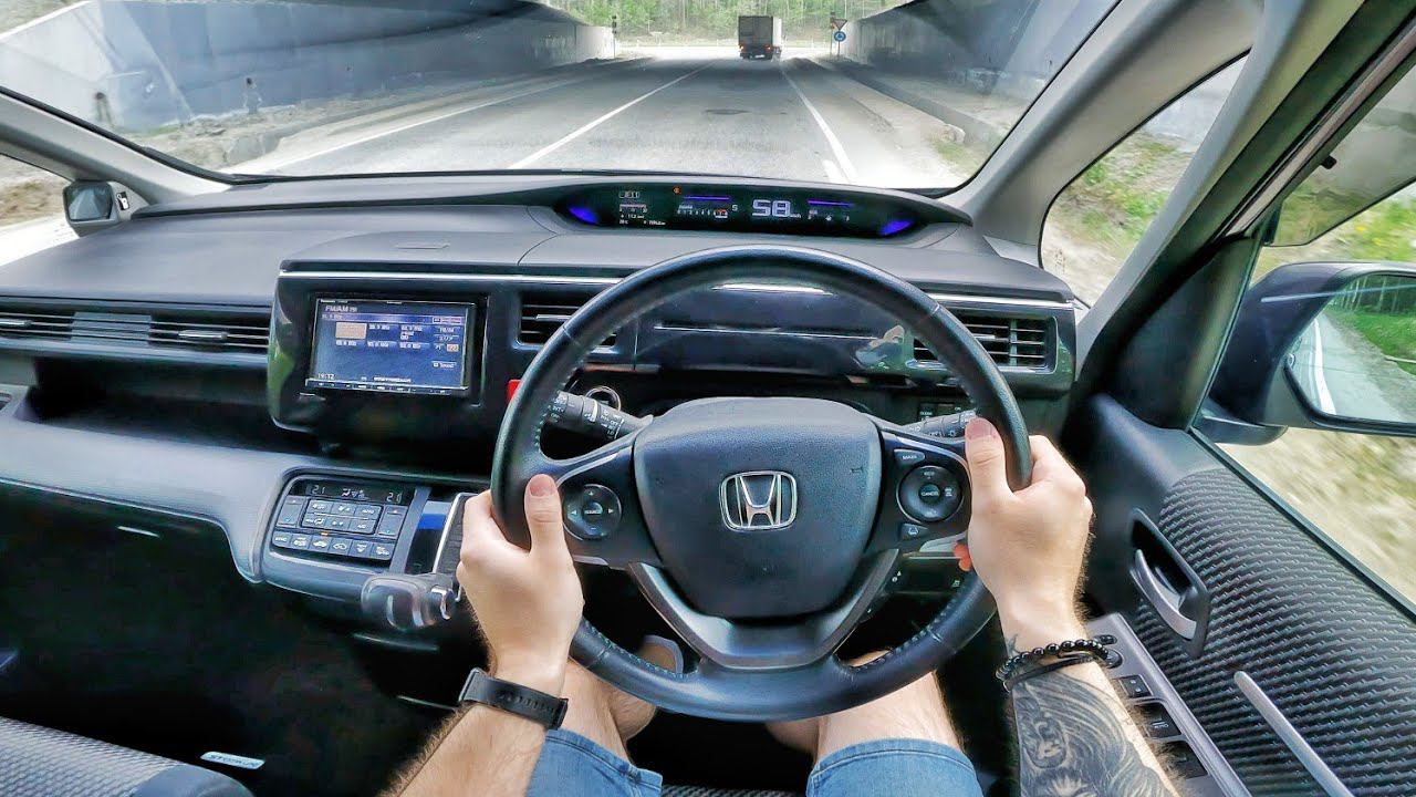 2015 Honda StepWGN 1.5 CVT - POV Review & Test Drive смотреть онлайн