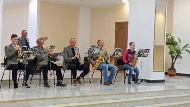 духовой оркестр, руководитель Владимир Калашников смотреть онлайн