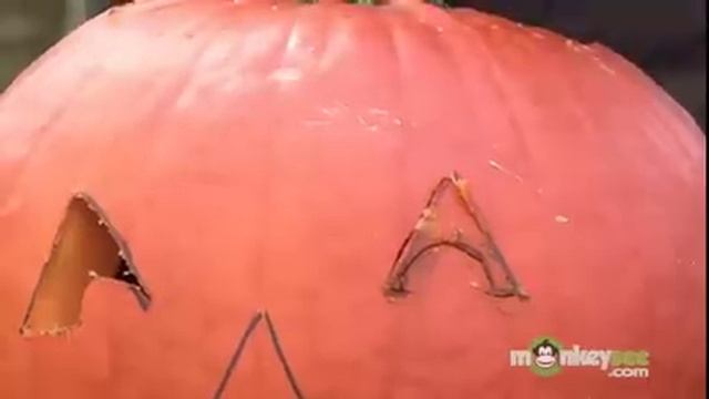 Drawing & Cutting the Jack-o-Lantern Face смотреть онлайн