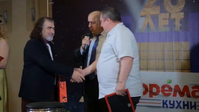 Форема-Кухни 20 ЛЕТ на рынке! смотреть онлайн