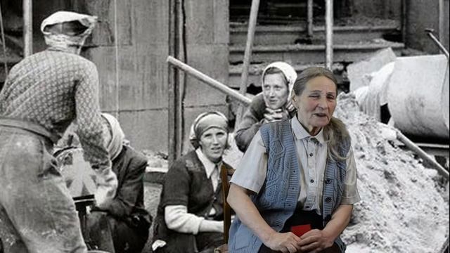 Как Аннушка в Комсомол вступала. Рассказ о Былом. Онлайн-театр из Екатеринбурга. смотреть онлайн