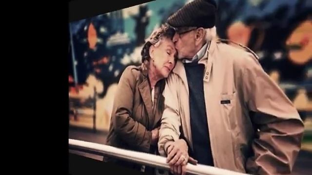 Бабушка рядышком с дедушкой смотреть онлайн