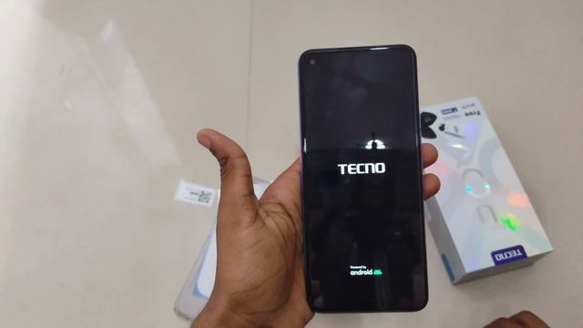 Tecno POVA Unboxing And Full Review in Hindi⚡ Helio G80, 6.8” HD+, 6000mAh & More смотреть онлайн