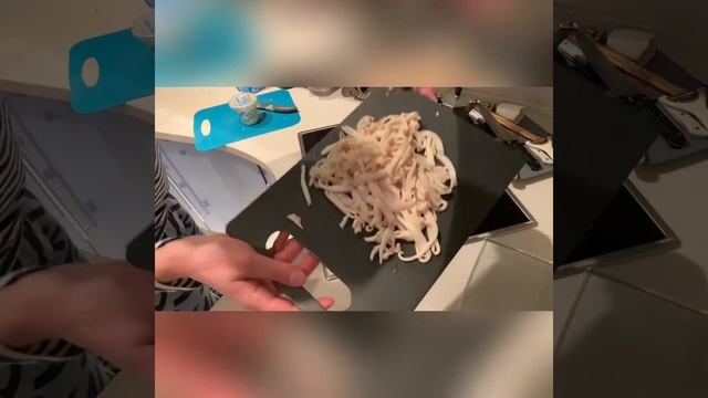 Рецепт салата из кальмаров смотреть онлайн