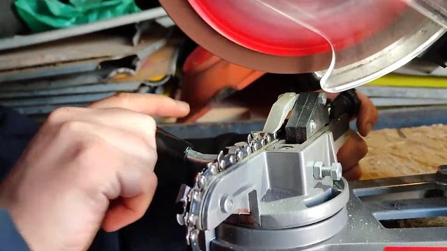 Заточка цепи бензопилы Зубр СЦ-300 смотреть онлайн