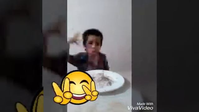 Как заставить ребенка кушать