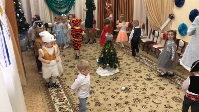 Новогодний утренник ???группа «Зайчики» смотреть онлайн