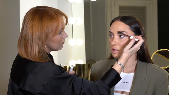 Вырвалась из детдома в европейский beauty-бизнес смотреть онлайн