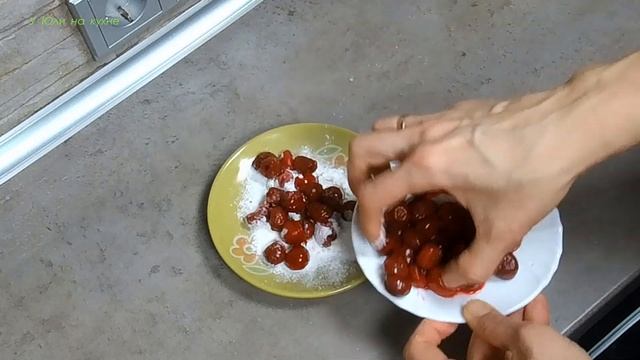 Шикарная шарлотка без яиц! смотреть онлайн