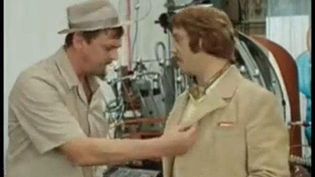 Изобретателям всегда кто то мешает... смотреть онлайн