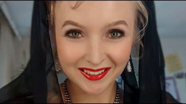 Ты женщина, которую люблю смотреть онлайн