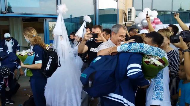 В Алматы встретили чемпионов Паралимпиады в Токио смотреть онлайн