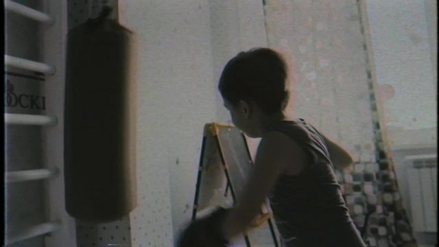 Повесили грушу, тренируюсь смотреть онлайн