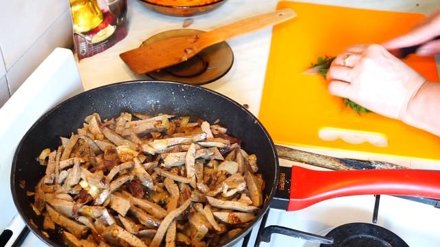 САЛАТ ЦЕЗАРЬ по КОРЕЙСКИ Рецепт [Салат из печени с морковью по корейски]. Caesar Salad Korean Recip смотреть онлайн