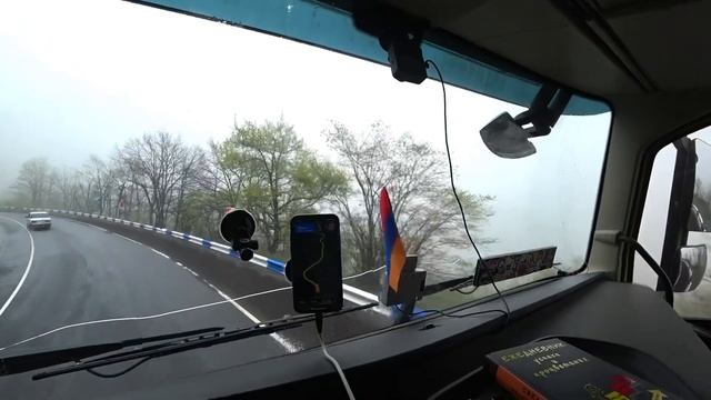 Армения??/ серпантин/ выгрузка Ереван?♂️#volvo #армения смотреть онлайн