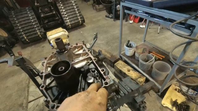 Ремонт КЕ3 замена первичного вала КПП смотреть онлайн