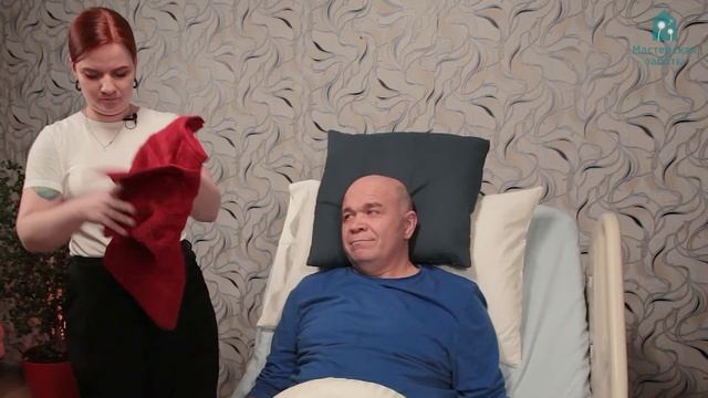 Как обработать полость рта и почистить зубы тяжелобольному смотреть онлайн