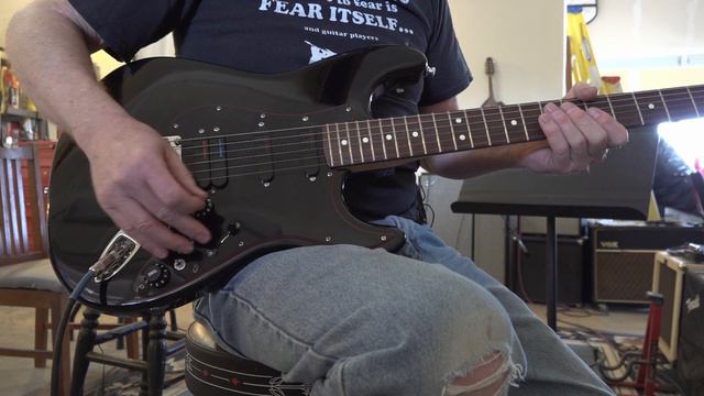 Xhefri's Ultra Custom BLACK PANTHER Fender Strat Plus FOR SALE!!! смотреть онлайн