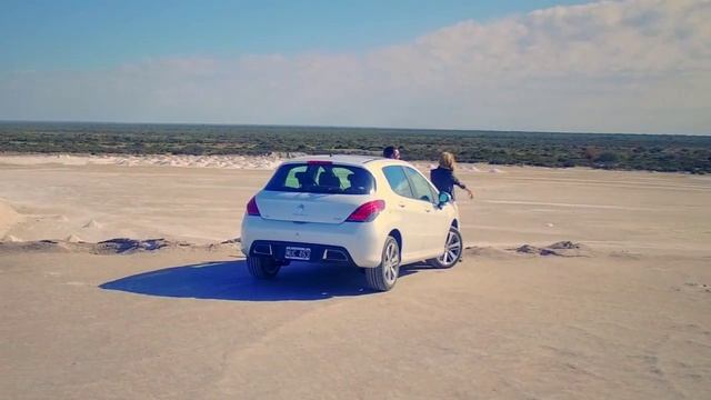 Nuevos Peugeot 308 y 408 смотреть онлайн