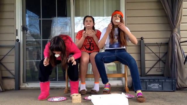 Chubby bunny challenge! My first video!!! смотреть онлайн