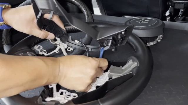 JIMNY JB74 Real Carbon Fiber Steering Wheel