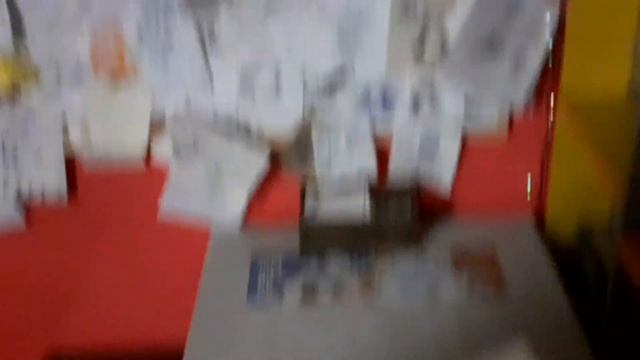 обзор аниме-кафе ?