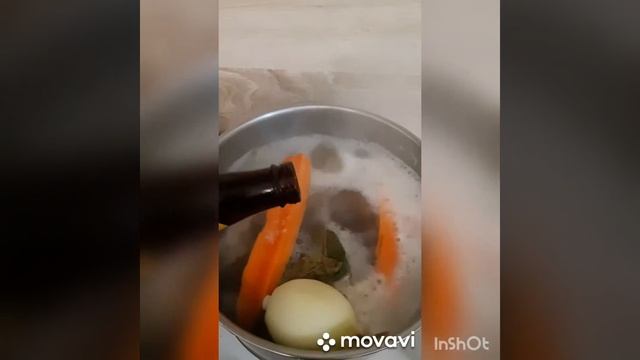??Печеное вепрево колено или свиная рулька по-чешски смотреть онлайн