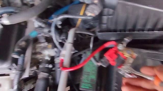 Замена передних стоек TOYOTA RAV 4 / Подготовка Nissan к лету. Чистка дросельной заслонки. Часть1 смотреть онлайн