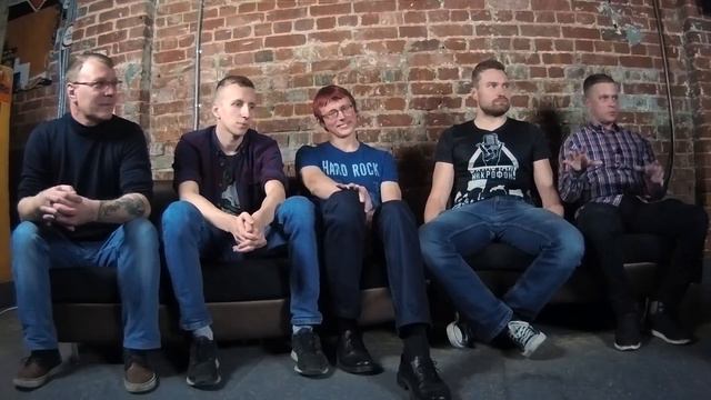 ИНТЕРВЬЮ ВКЛЮЧАЙ МИКРОФОН: "Всё что мы зарабатываем музыкой, тратим на..." смотреть онлайн