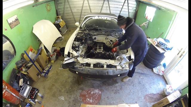 Supercharged Mazda MX5 REBUILD 2019: Part 2/3 Engine Removed смотреть онлайн