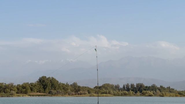 Рыбалка на озере "Октябрьское 3", близ Алматы. Короткий выезд за семейством карповых смотреть онлайн