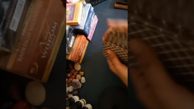 SHORT DETAILED TAROT ORACLE READINGS (check description) смотреть онлайн
