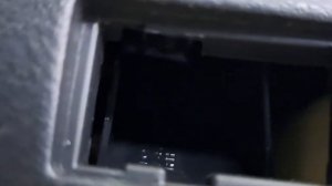 ? Как снять карту двери Toyota Avensis? Снимаем обшивку двери Тойота Авенсис, подробное видео сняти