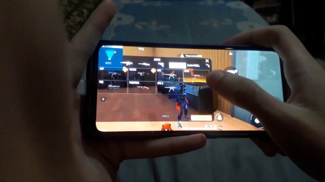 HUD DE 1 DEDO - IPHONE 0 PLUS смотреть онлайн