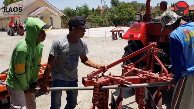 Penyaluran Bantuan Program Aspirasi Traktor Roda 4 Di Kabupaten Indramayu