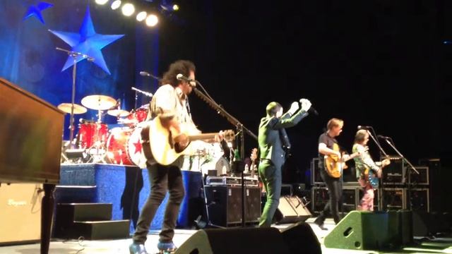 Ringo Starr-Yellow Submarine смотреть онлайн