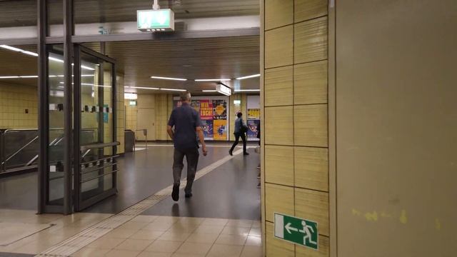 U-Bahn Station Leipziger Straße - Frankfurt ?? - Walkthrough ? смотреть онлайн