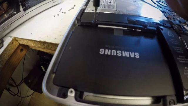 Macbook Pro A1286 SSD Upgrade and OS Installation. смотреть онлайн