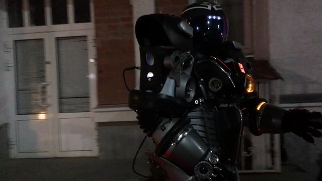 “Y” ROBOT SHOW смотреть онлайн