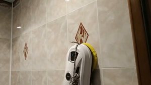 Мою стены роботом мойщиком окон, всё✨блестит