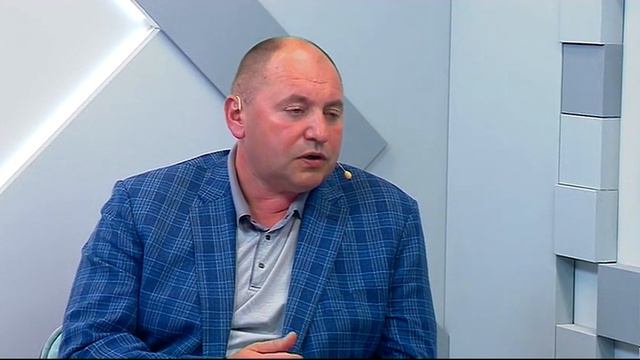 Хакасия почти бесправна перед федеральным центром, потому я иду в Госдуму смотреть онлайн