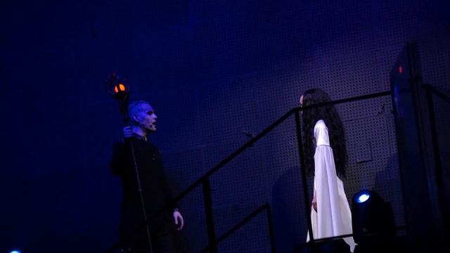 Испытание огнём (Рейстлин - Андрей Бирин, Крисания - ЕленаБахтиярова) смотреть онлайн