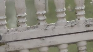 Мойка железабетонного забора Керхером К5