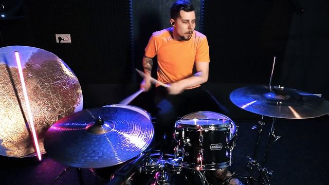 SoundBRO I Drumcover I Синий Трактор смотреть онлайн