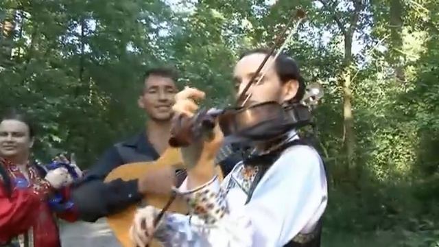tsyganka romma - Roman Kolesnichenko's Ensemble смотреть онлайн