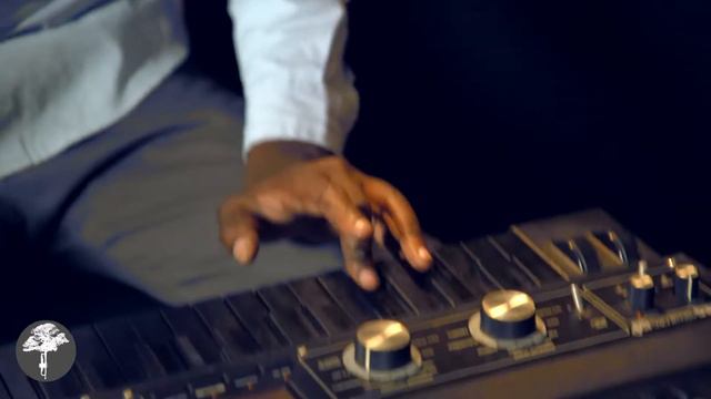 G CLeff SA, ft Electribe 2, Korg KP3, Microkorg XL+ Artesia Performer 88-Key crazyhouse synth смотреть онлайн