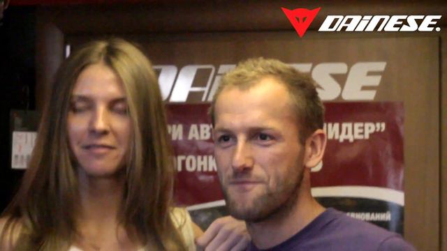 Tom Sykes in D-Store Moscow смотреть онлайн