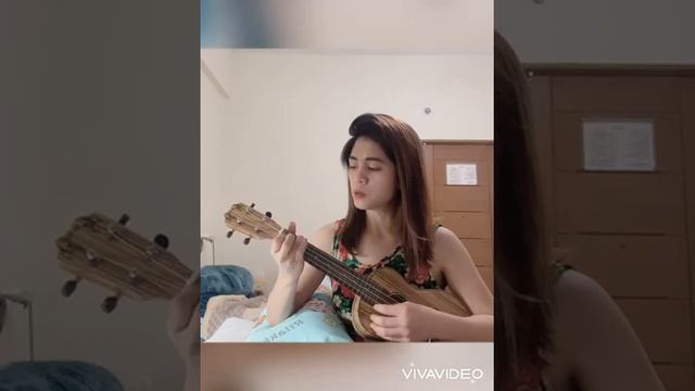 I Can't smile without You & Demons (Ukelele Cover) смотреть онлайн