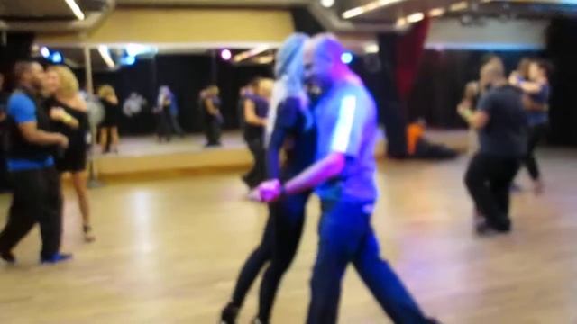 Kizomba with Dance Diva Sara Lopez in 2012 смотреть онлайн